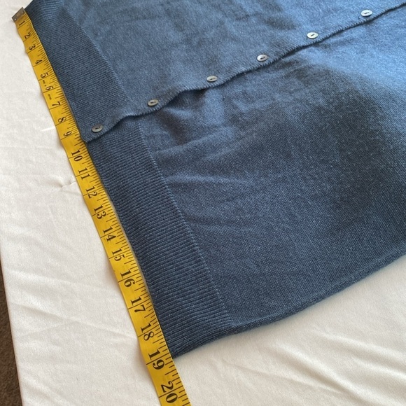 Erika & Co sweater cardigan button down front long sleeve crewneck size large - Picture 4 of 8